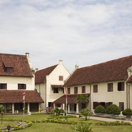 Hotel Permata Makasar Exteriér fotografie